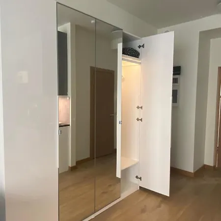 Pearl - New And Cosy Close To Center Riga